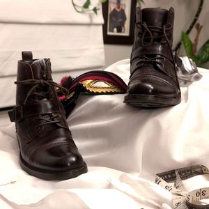 Natha Studio Men's side zip,lace up boot